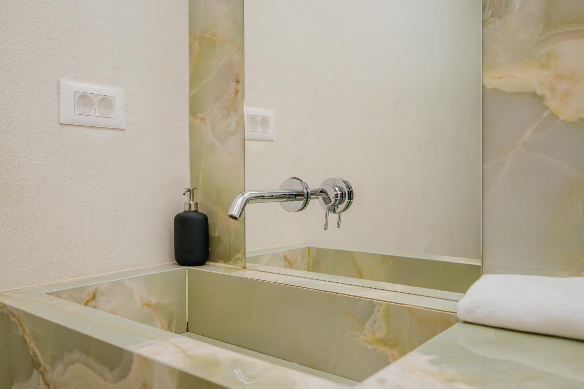 City Center Design Apartments Saraybosna Dış mekan fotoğraf